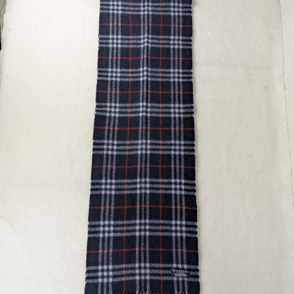 Burberry 100% Lambswool Plaid Check Scarf Blue Unisex | Used Excellent - Picture 4 of 6